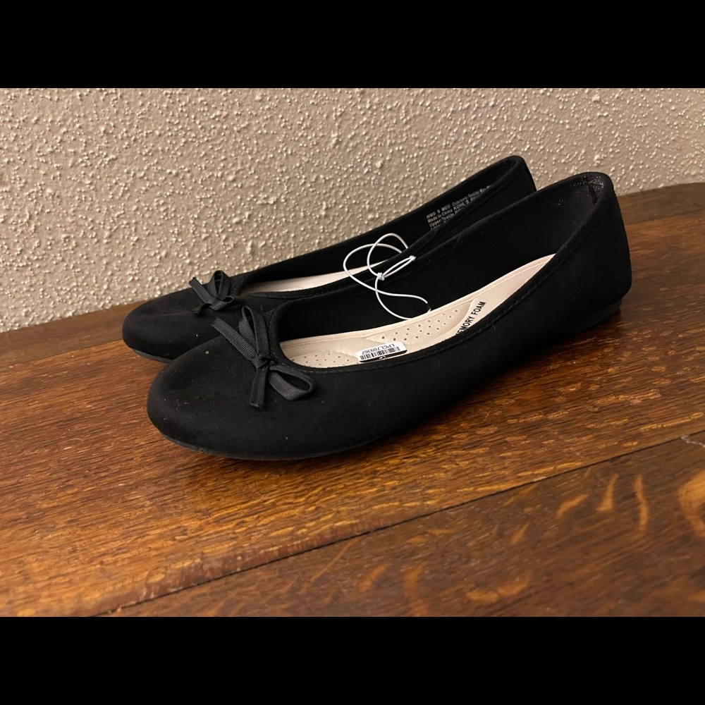 Flats - Picture 3 of 4